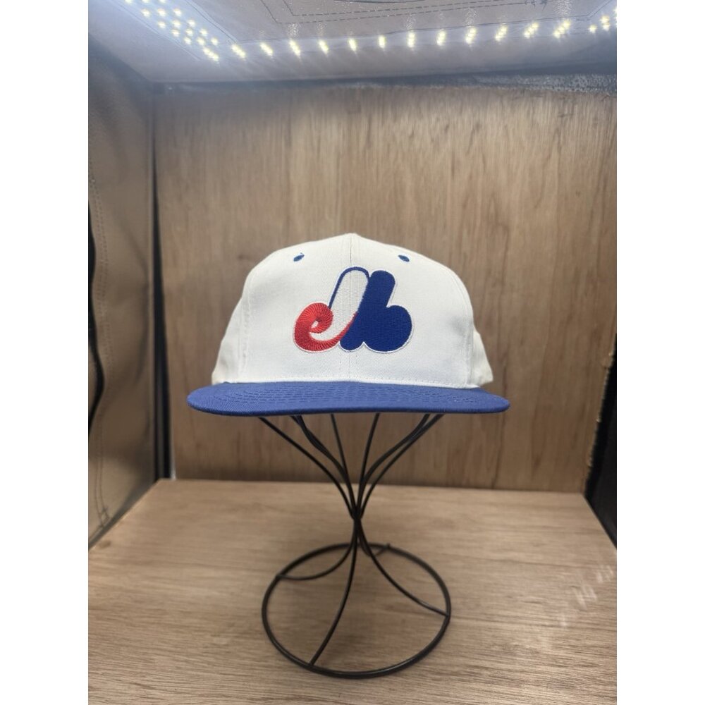 Vintage Montreal Expos Drew Pearson SnapBack Hat New with tags!